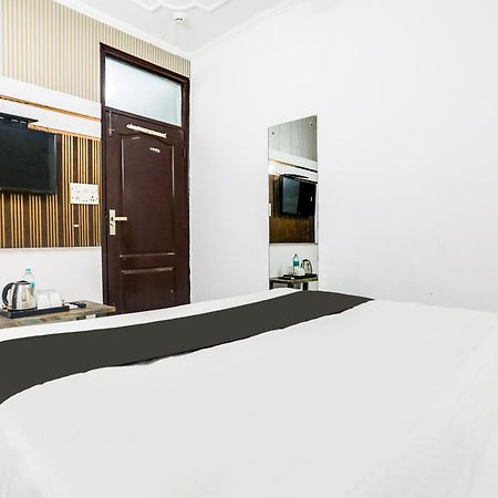 Hotel O Anchal Dx New Delhi Eksteriør bilde